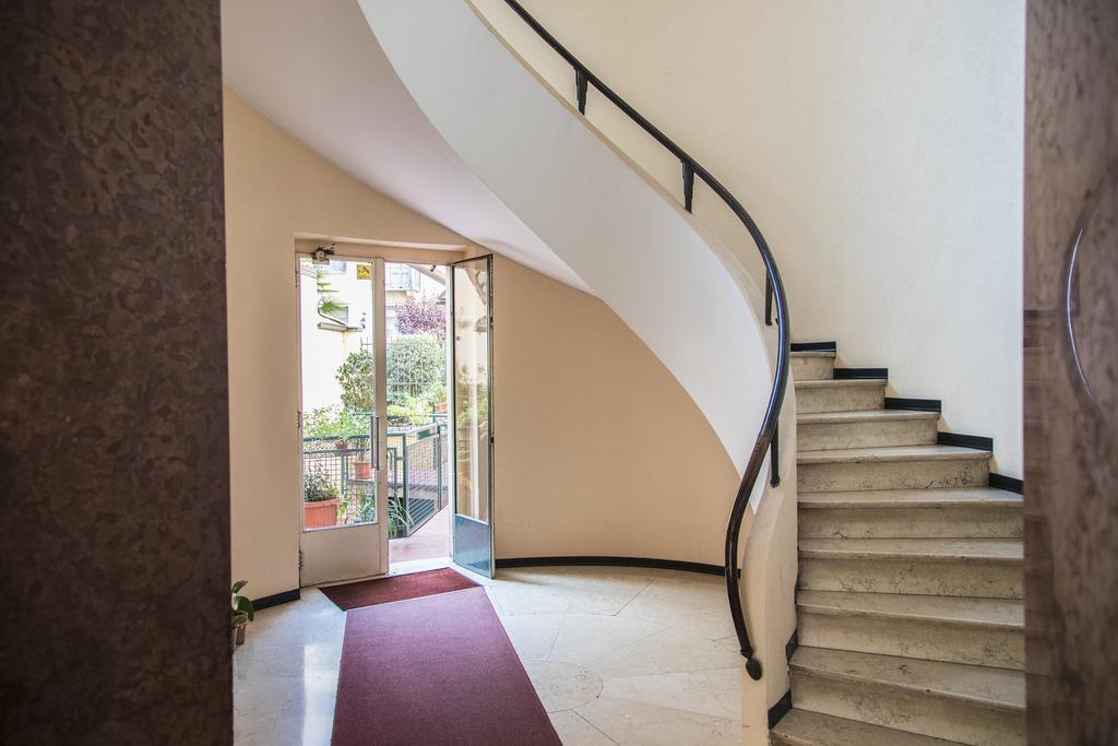 Hemeras Boutique Homes - Design Flats Near The City Center Milán Exteriér fotografie